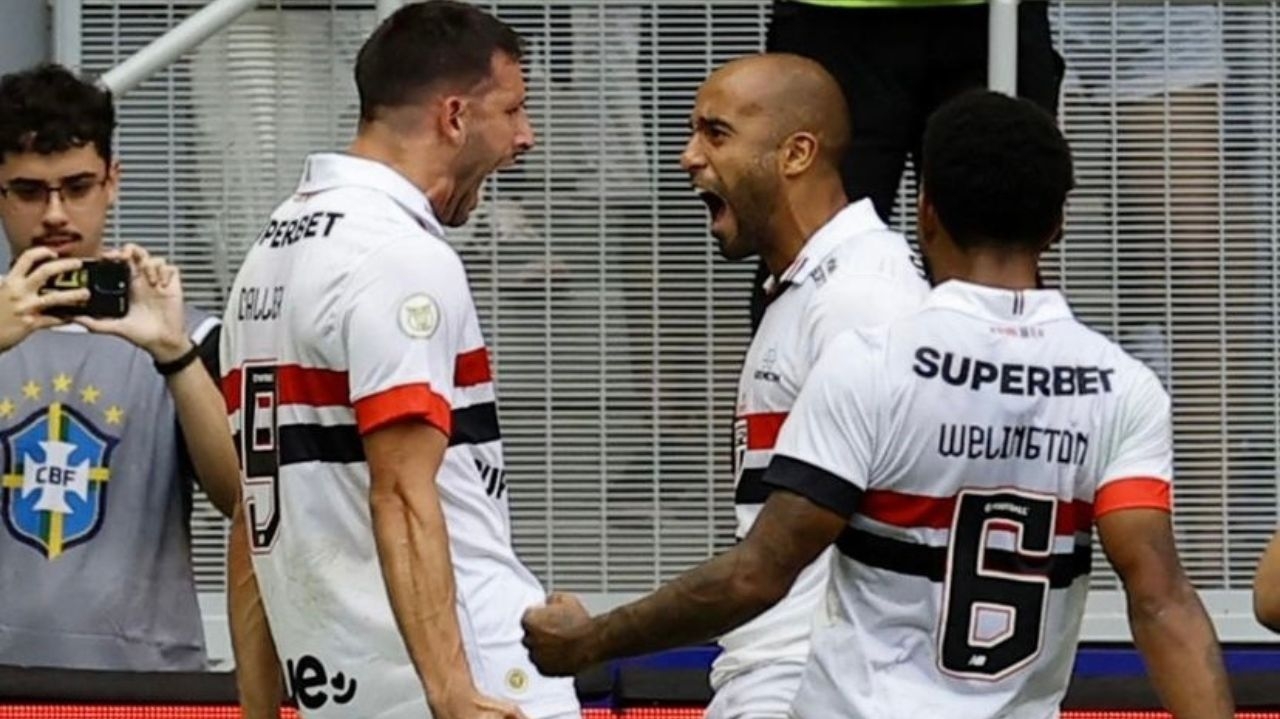 Sem crise no Morumbi; São Paulo vence Corinthians no Majestoso