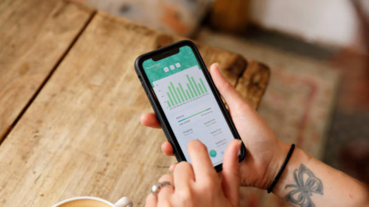Um a cada quatro brasileiros já perdeu dinheiro em golpes digitais
