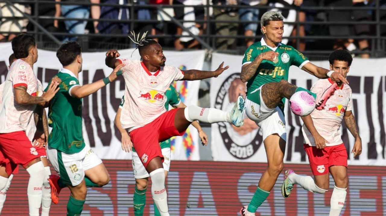 Palmeiras não sai do zero com o RB Bragantino e diferença para o líder Botafogo aumenta