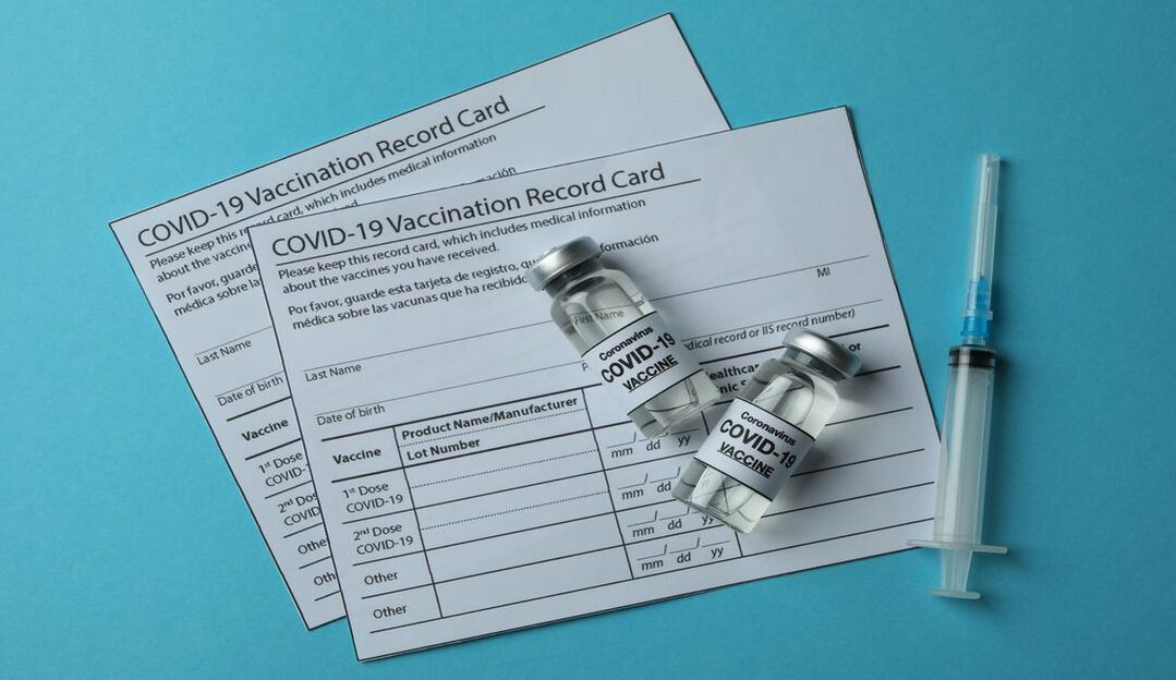 Passaporte da vacina entra em vigor em setembro para Rio de Janeiro e São Paulo