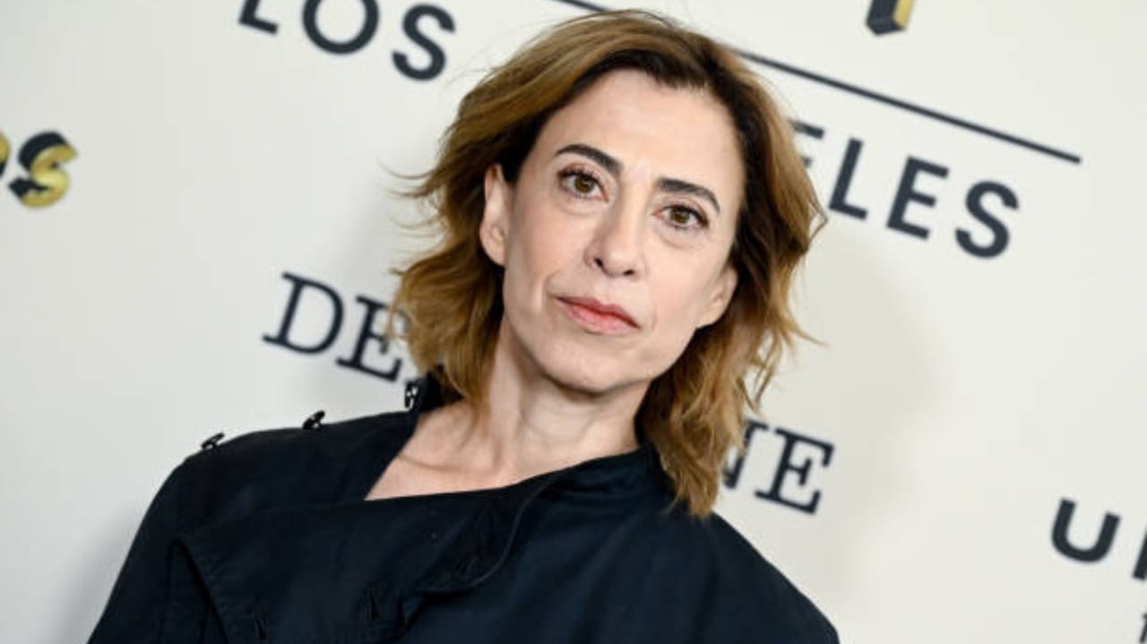 Fernanda Torres ganha destaque com foto no perfil oficial do Oscar