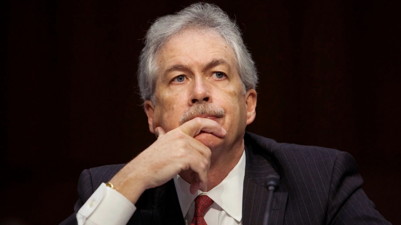 Diplomacia em ação: encontro entre chefe da CIA e premiê do Catar busca trégua para Gaza