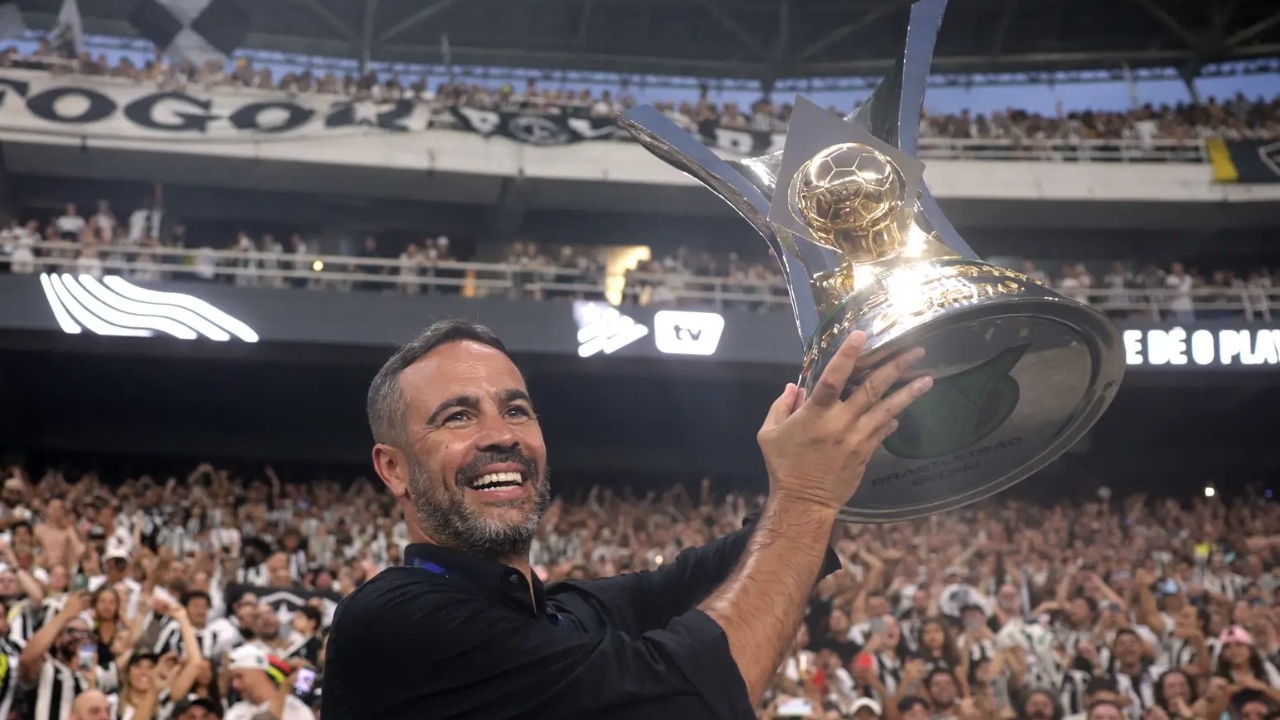 Artur Jorge deixa Botafogo após acerto de contrato de rescisão