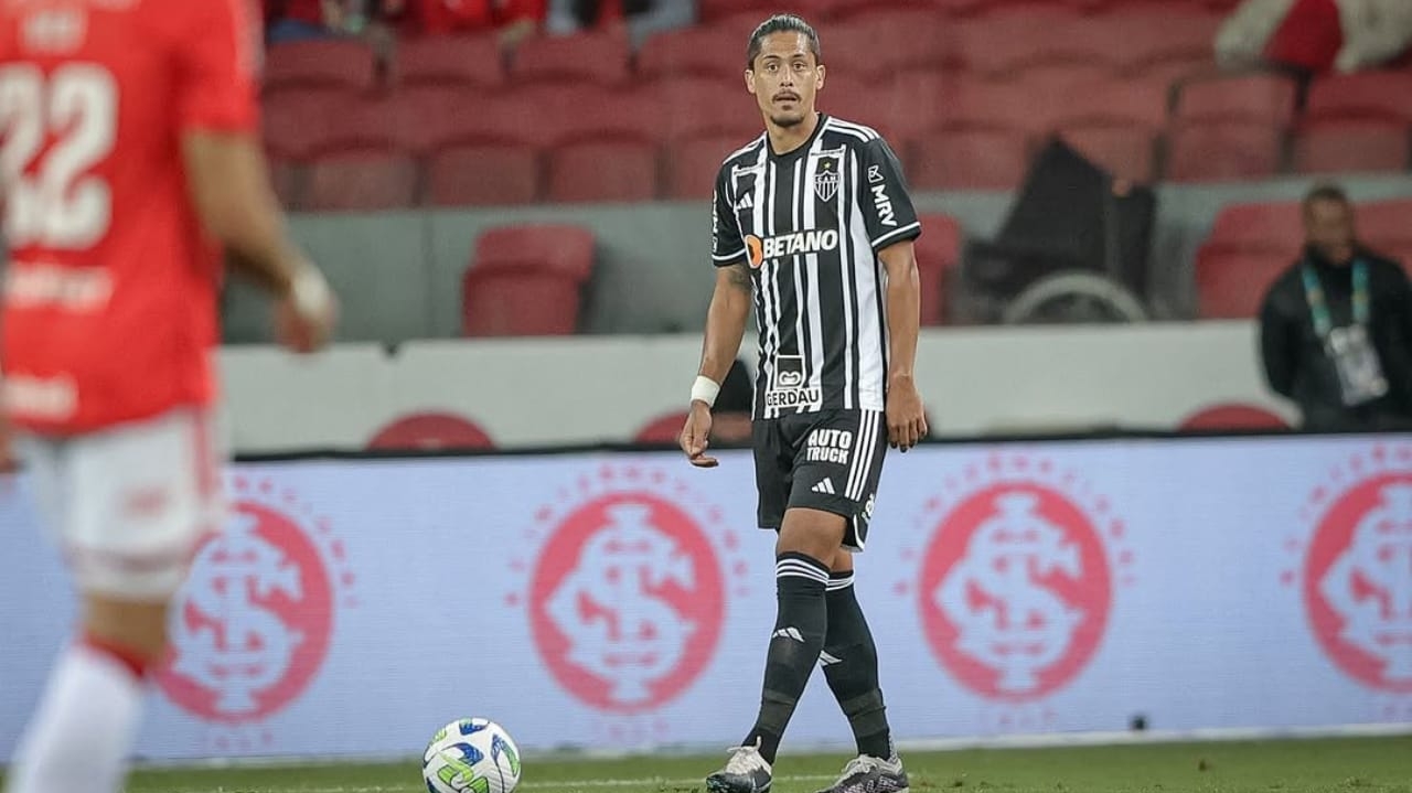 Vasco avança nas negociações por Mauricio Lemos