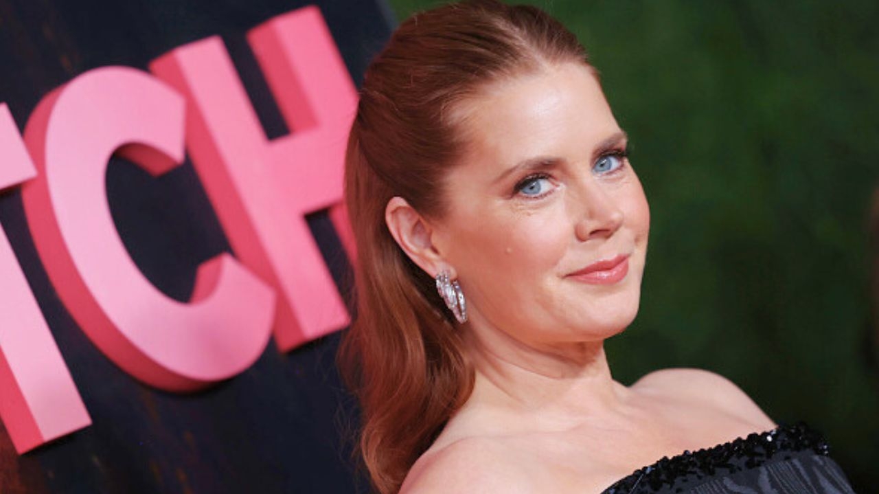 Amy Adams reflete sobre “Canina”: “uma alegoria para identificar, transformar e empoderar”