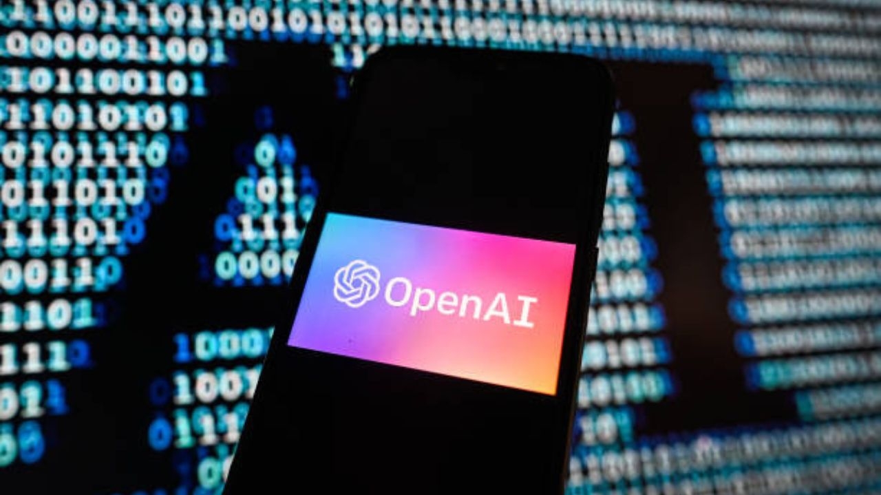 Empresas estadunidenses irão investir U$ 500 bilhões em IA, anuncia Trump