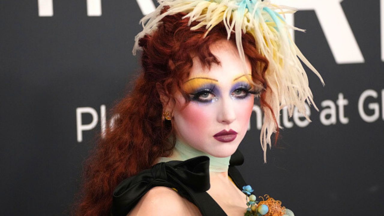 Grammy 2025: Chappell Roan vence a categoria Artista Revelação