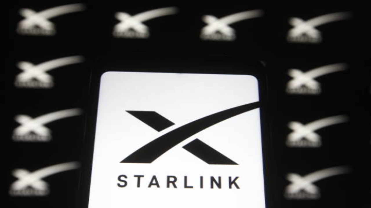 Starlink enfrenta aumento na concorrência no mercado da internet via satélite