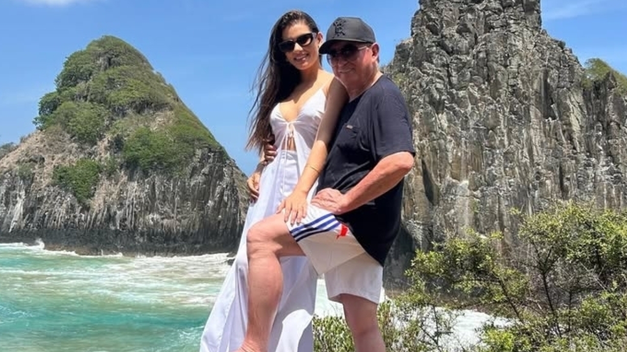 O amor está no ar: Amado Batista se declara para noiva Calita Franciele