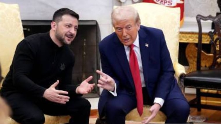 Ajuda militar suspensa pelo presidente Trump à Ucrânia