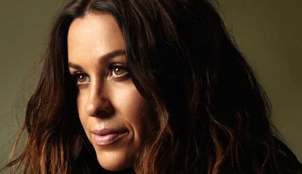 Alanis Morissette revela estupro sofrido aos 15 anos no documentário “/Jagged”/