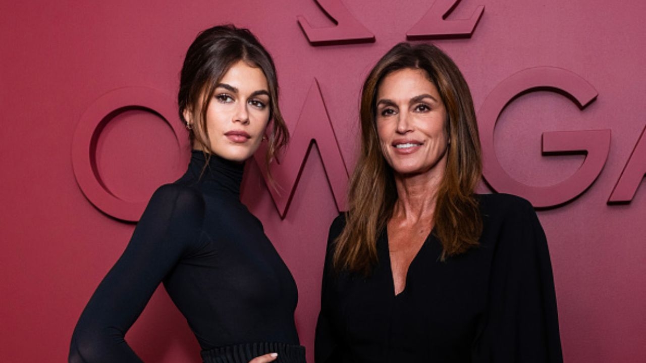 Tal mãe, tal filha: Cindy Crawford e Kaia Gerber combinam looks