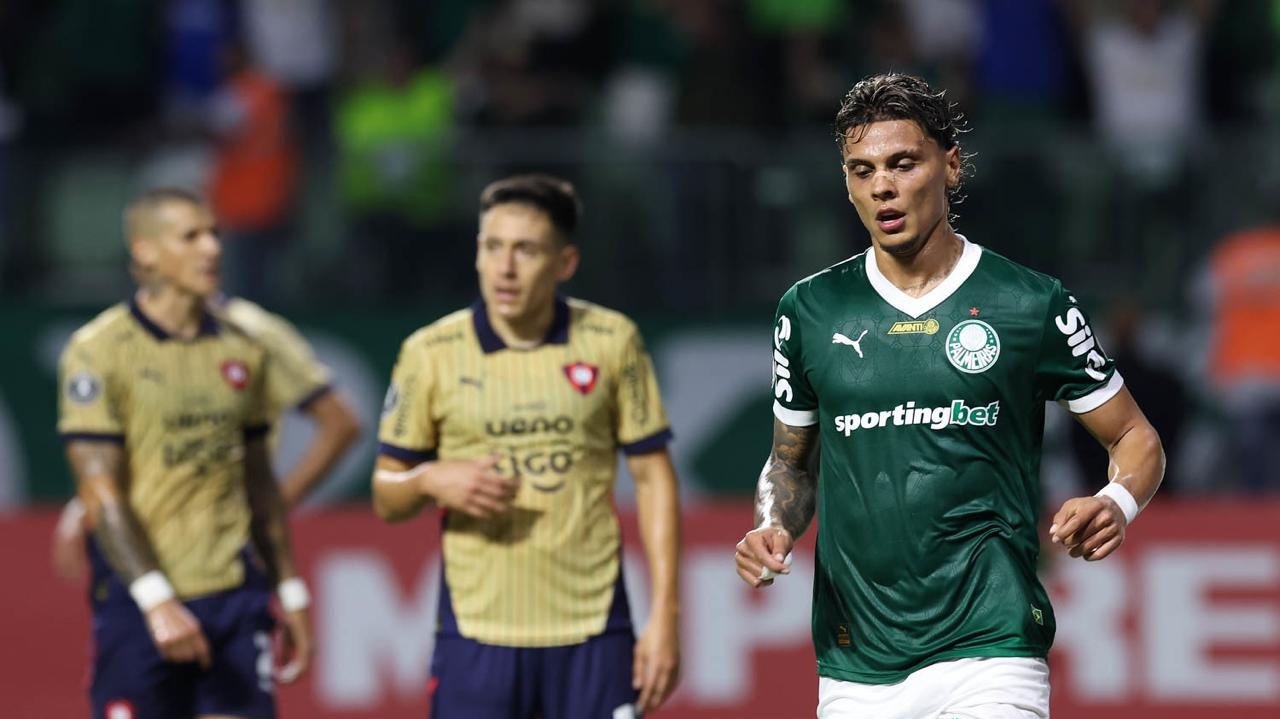 Palmeiras vence o Cerro Porteño e assume a liderança do Grupo G na Libertadores