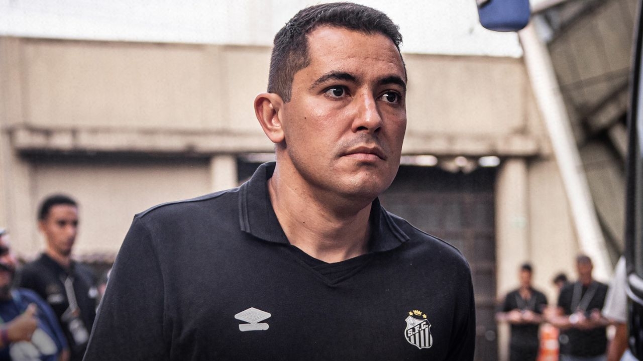 Santos aposta em Neymar como peça-chave para a reconstrução do clube, afirma CEO