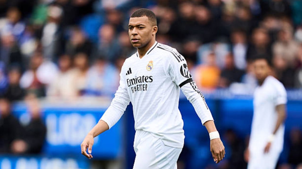 Mbappé recebe punição leve após expulsão e reforça Real Madrid em jogos decisivos