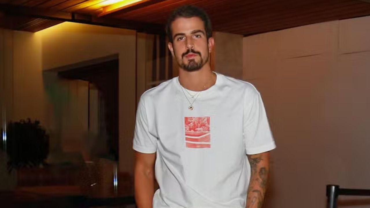 Enzo Celulari celebra 28 anos com festa ao lado de famosos no Rio