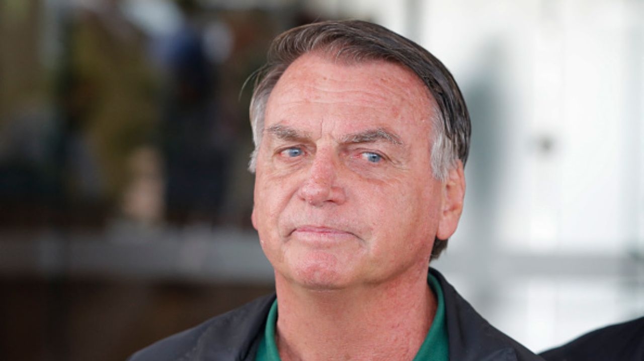 Bolsonaro apresenta melhora clínica sem sangramentos ou complicações