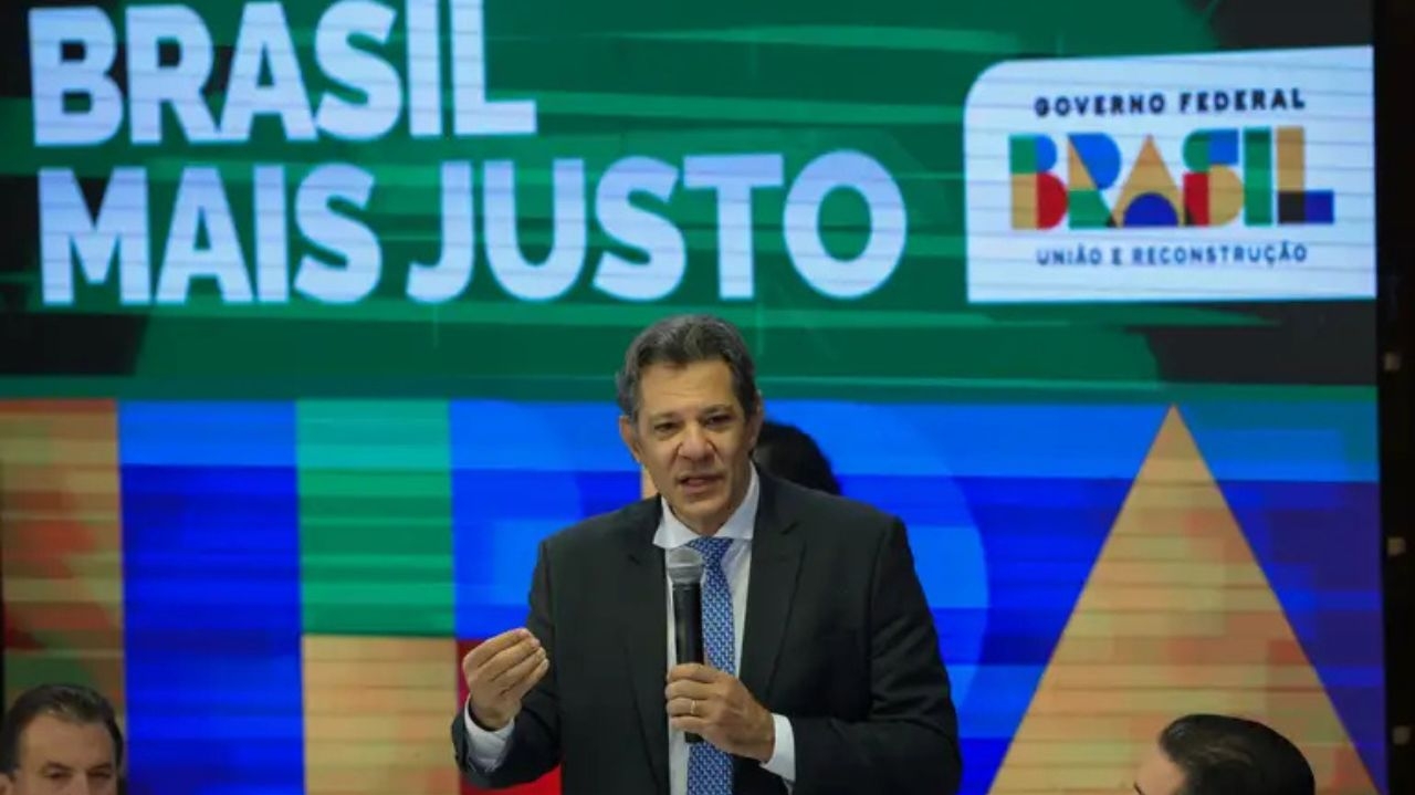 Governo Federal mantém isenção de IR para quem recebe até R$3.036,00