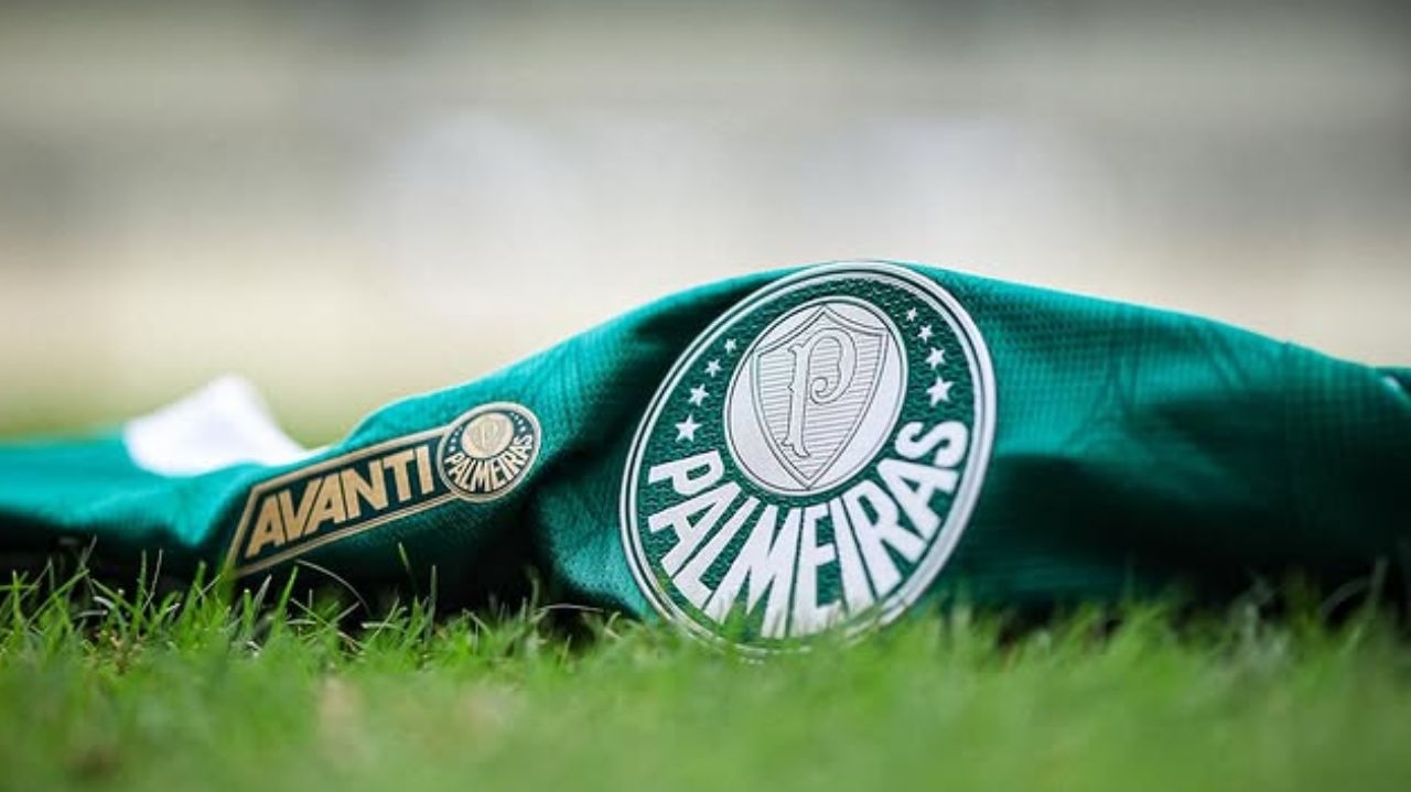 Palmeiras vence o Fortaleza e assume a liderança do Brasileirão