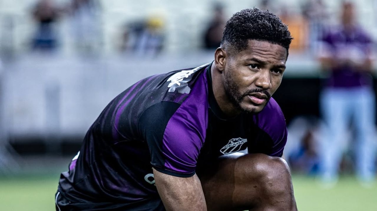 Ceará sofre com gols nos acréscimos e perde pontos preciosos no Brasileirão