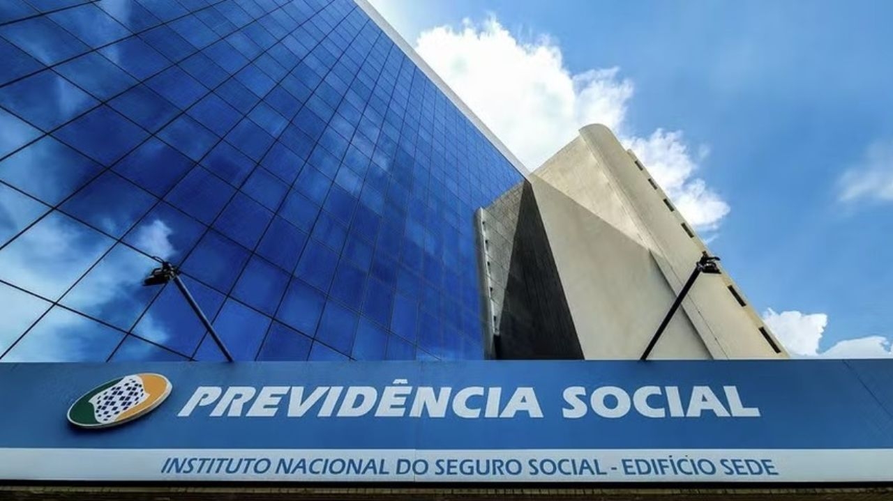 Perfil falso do INSS usa promessa de reembolso para aplicar golpes em aposentados