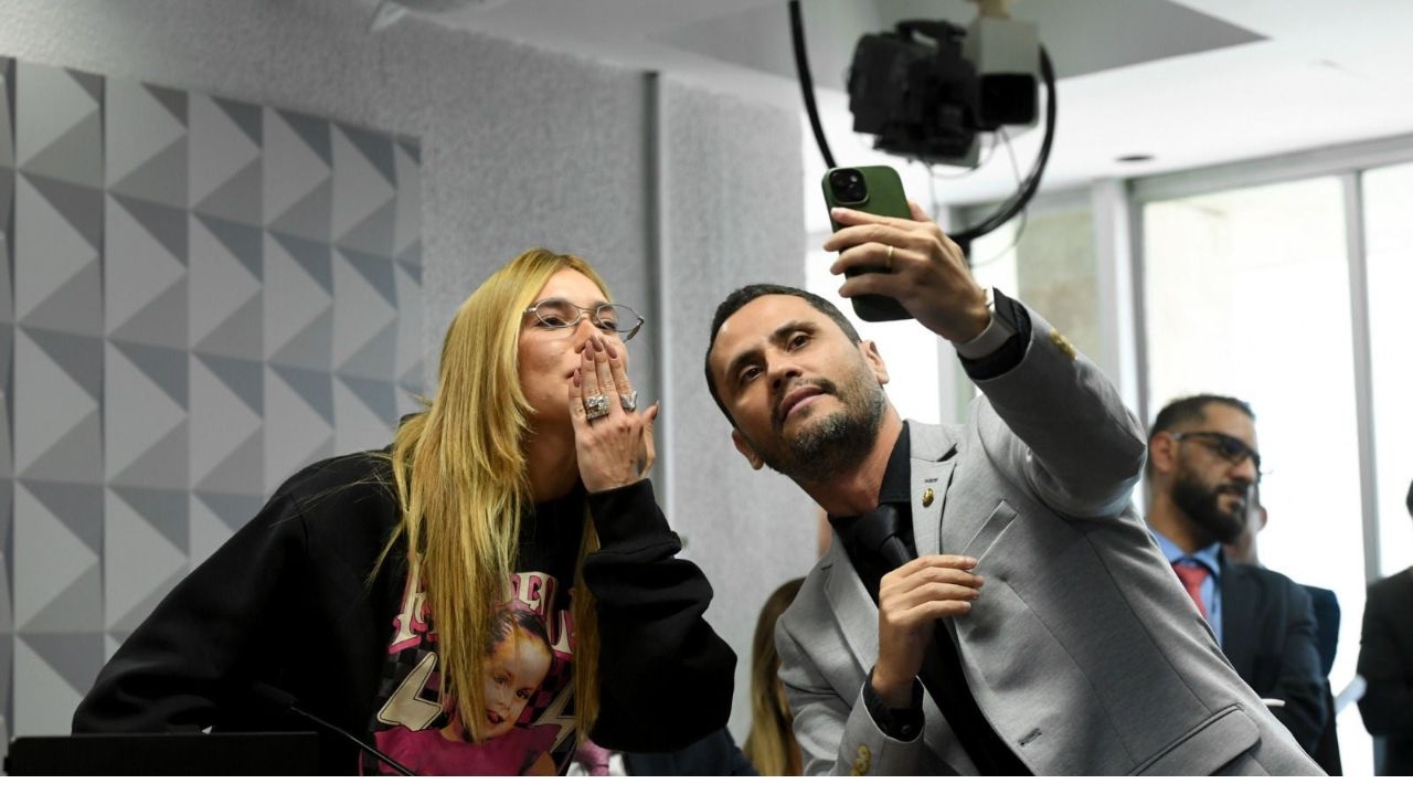 Cleitinho assume erro após polêmica com Virginia na CPI