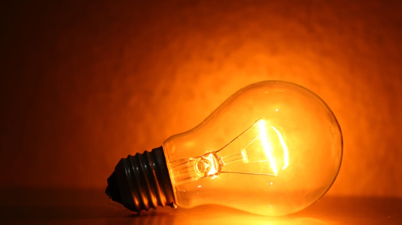 Conta de luz irá subir o valor e será beneficiado para a classe mais pobre