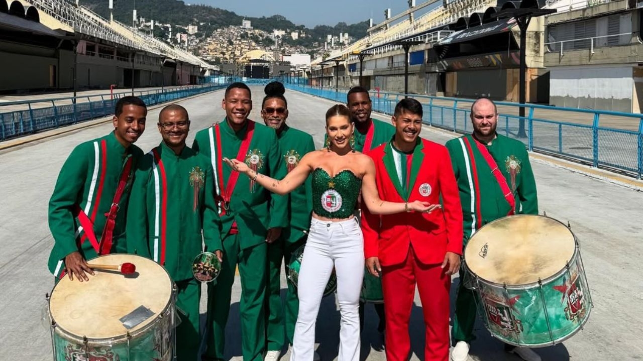 Virginia compartilha como surgiu o convite para ser rainha de bateria da Grande Rio