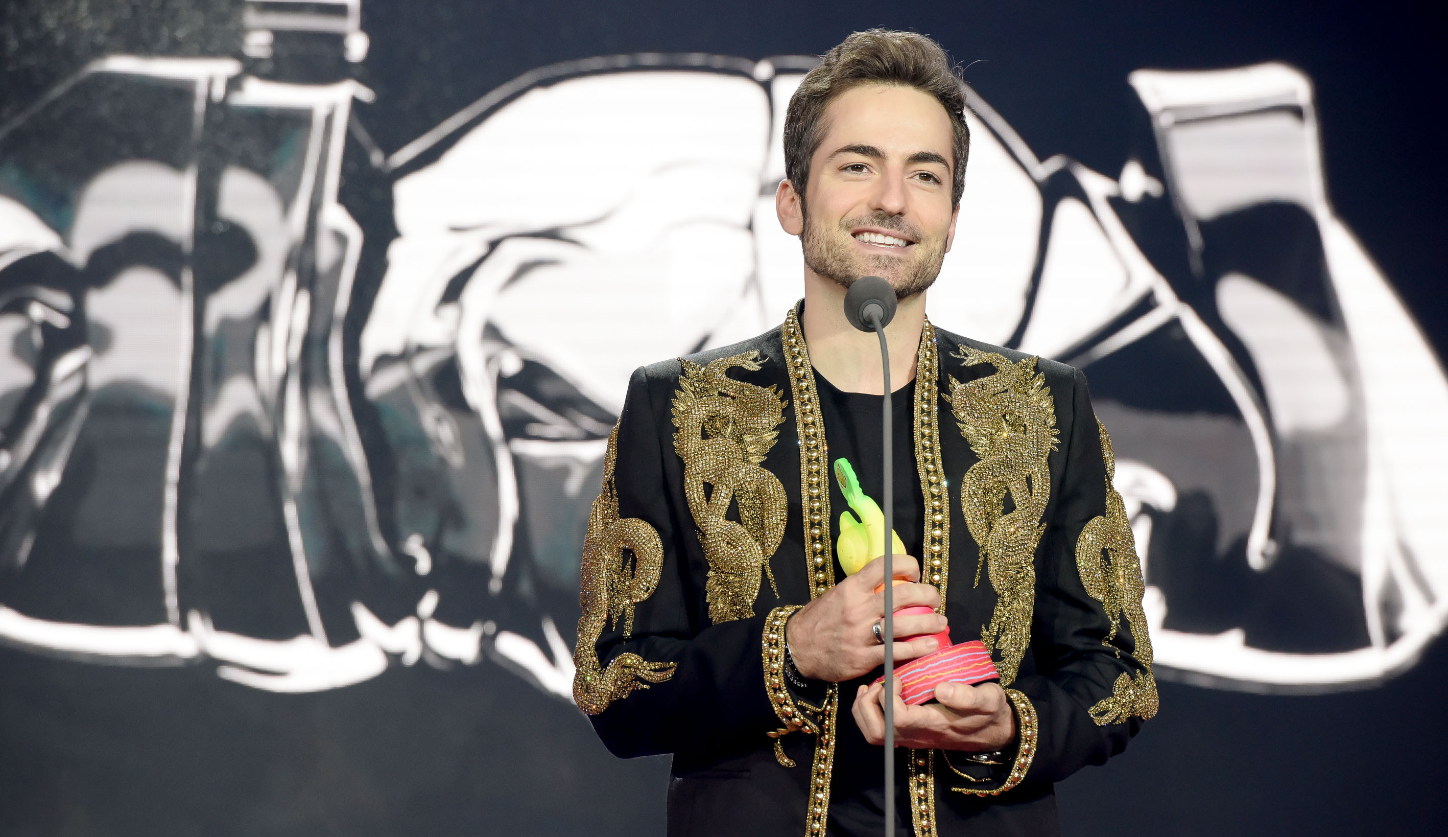 Thales Bretas prestigiou o MTV Miaw por Paulo Gustavo