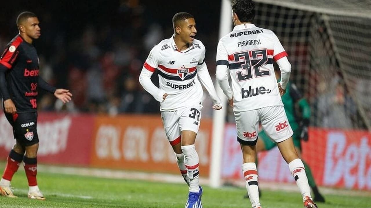 Joia do São Paulo volta de lesão e é relacionado para a Libertadores