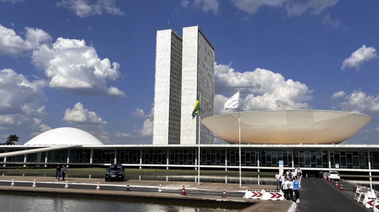 CAE aprova saque do FGTS para tratamento de esclerose múltipla