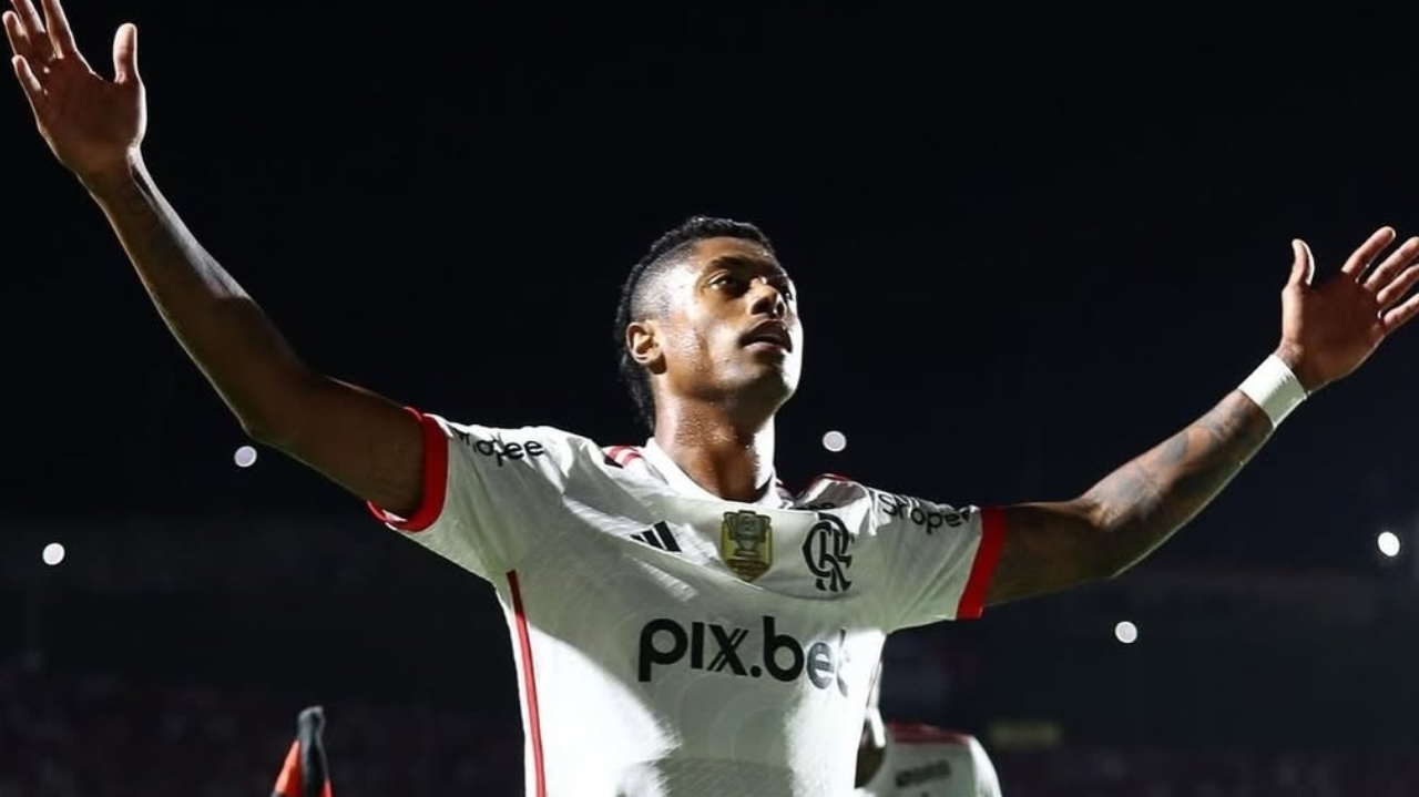 Bruno Henrique presta depoimento no STJD por suposto envolvimento com casa de apostas