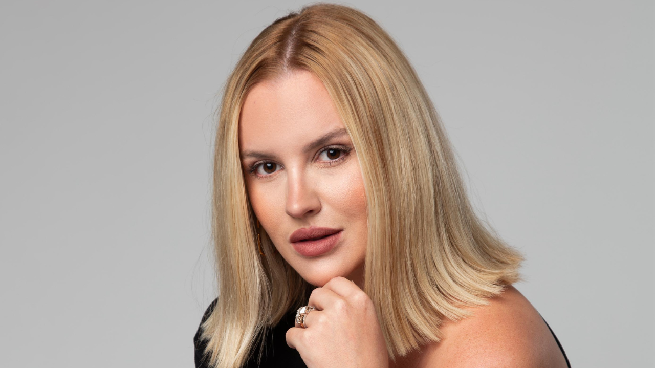 Especialista em harmonização facial transforma sua expertise clínica em uma linha de cosméticos de alta tecnologia