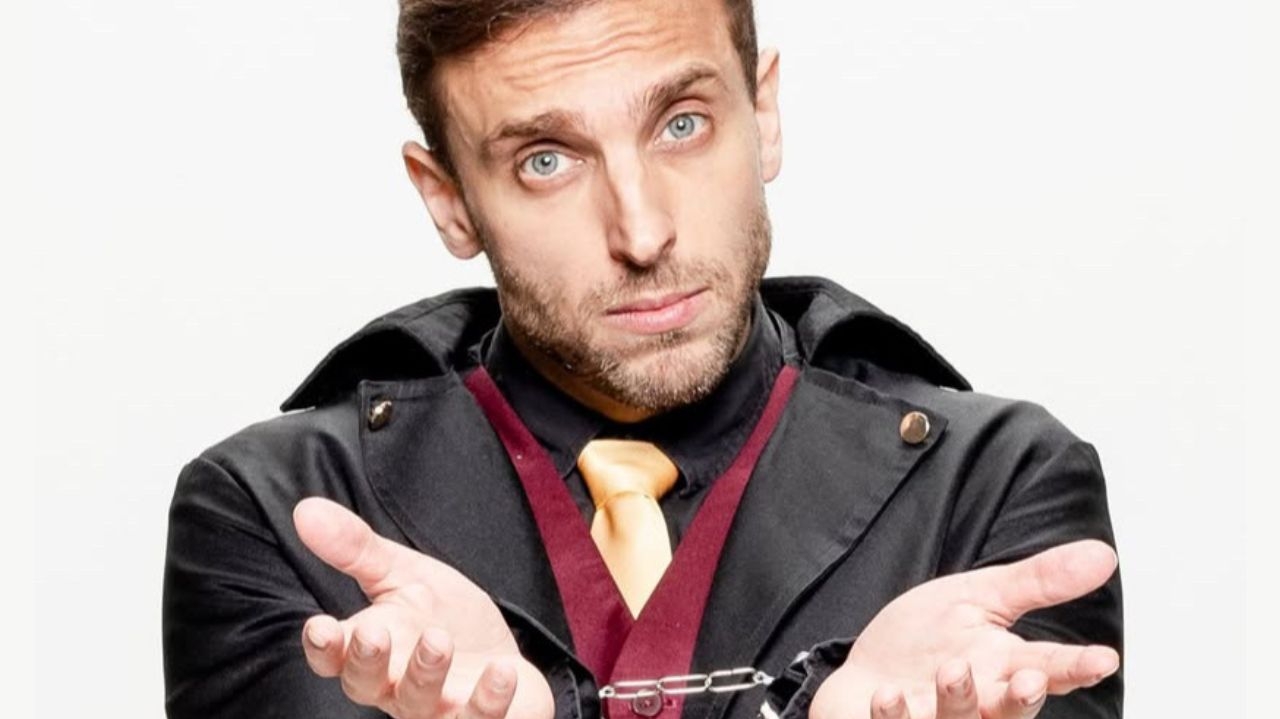 Léo Lins é condenado a 8 anos de prisão pela justiça federal