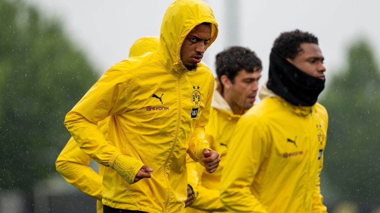 Borussia Dortmund busca reforçar elenco para o Mundial de Clubes