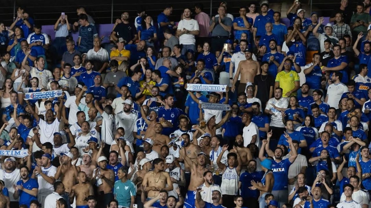 Apoio em massa: Cruzeiro brilha no Mineirão e alcança 4ª maior média de público da Série A