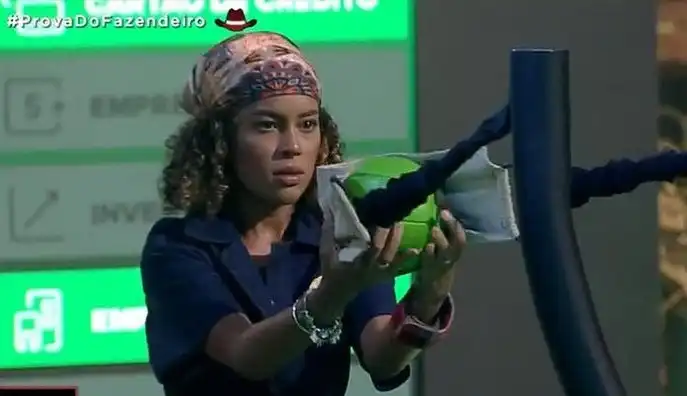 A Fazenda 13: Sthefane Matos é a nova fazendeira