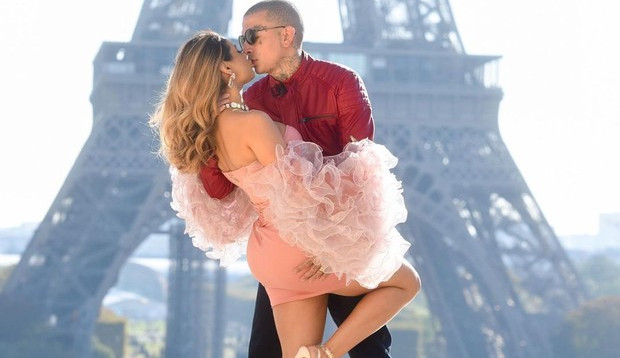 Lexa e Mc Guimé dão show em ensaio fotográfico na cidade de Paris