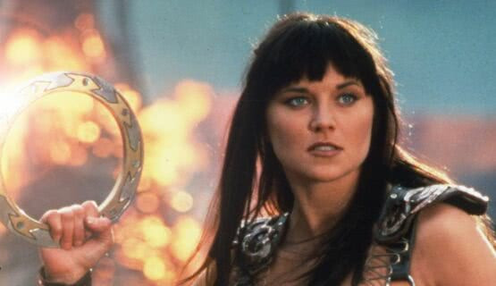Lucy Lawless explica porquê “/Xena: A princesa guerreira”/ ainda não teve reboot