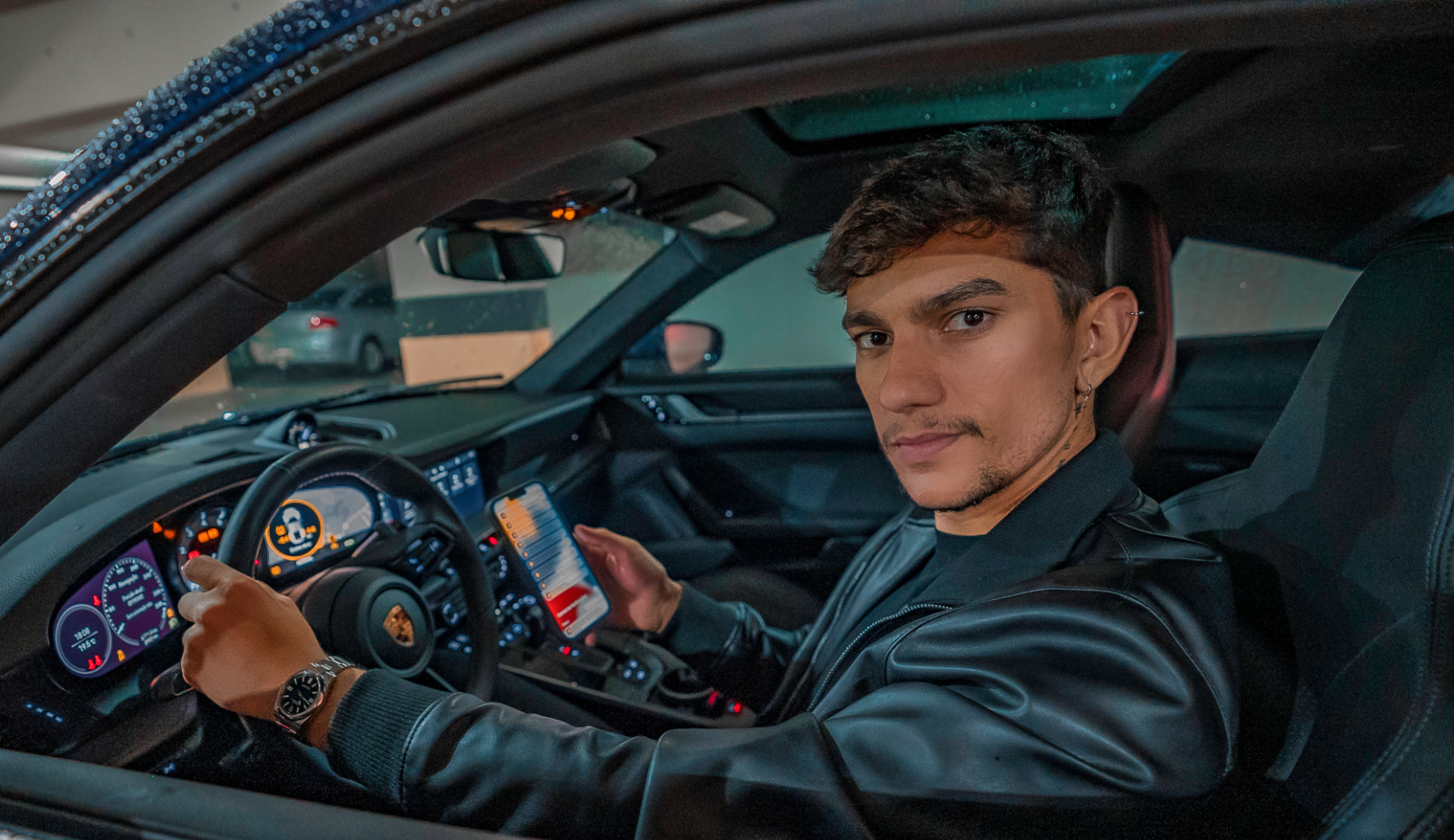 Curso “Fábrica de Riquezas” ensina mais de 100 mil pessoas a ganharem dinheiro na internet e tem diversos cases de sucesso