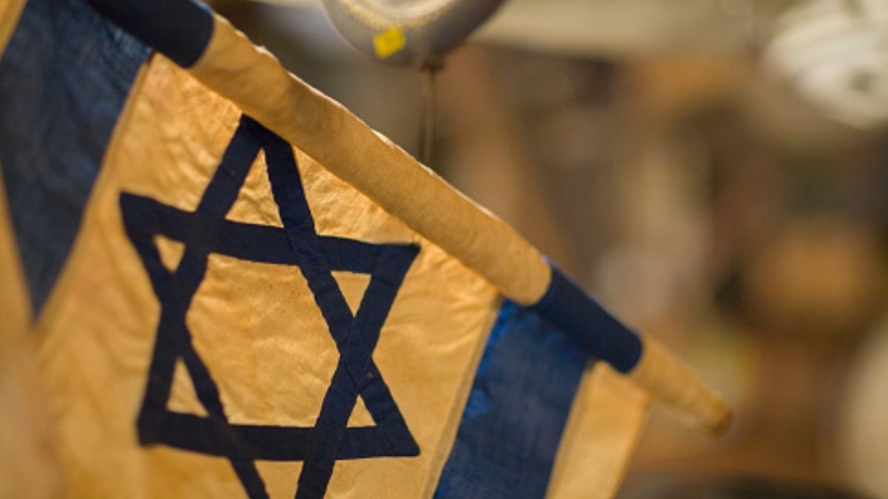 Bandeira de Israel/Reprodução/Jake Citizen/Getty Images Embed/