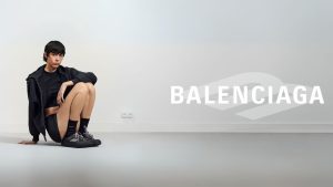 Balenciaga apresenta o tênis Hamptons com campanha inspirada nos anos 90