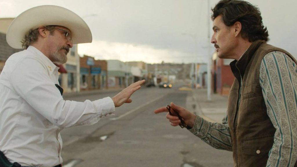 A24 divulga trailer oficial de “Eddington”, filme com Joaquin Phoenix e Pedro Pascal