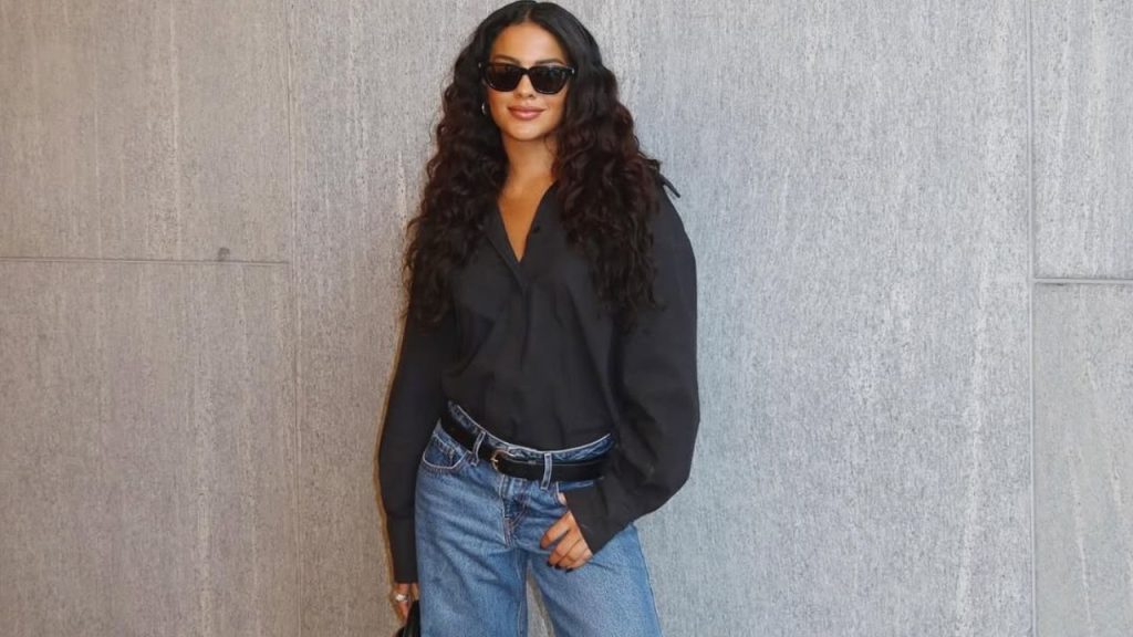 Bella Campos abre jogo sobre evitar posicionamentos públicos