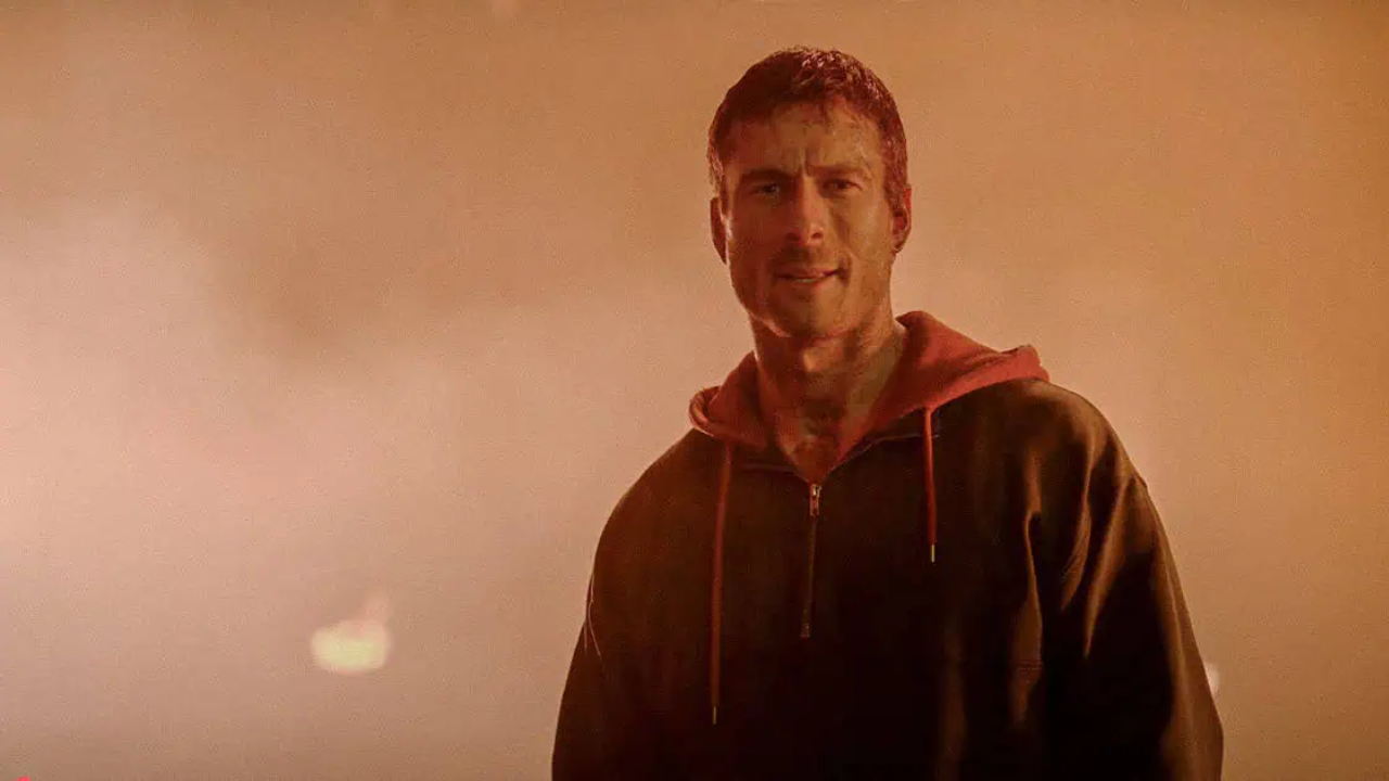 Glen Powell tentará sobreviver como Ben Richards em O Sobrevivente | Reprodução/X/@RunningManMovie