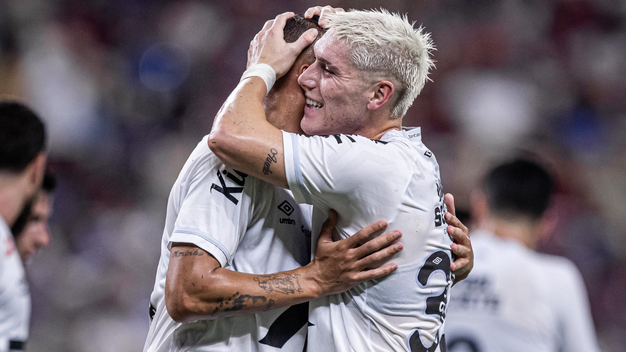 Rolheiser comemora gol da vitória do Santos no Castelão | Reprodução/X/Santos