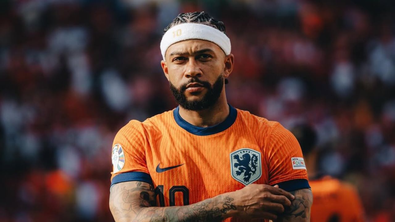 Memphis Depay pode igualar marca histórica pela Holanda (Foto: reprodução/Instagram/@memphisdepay)