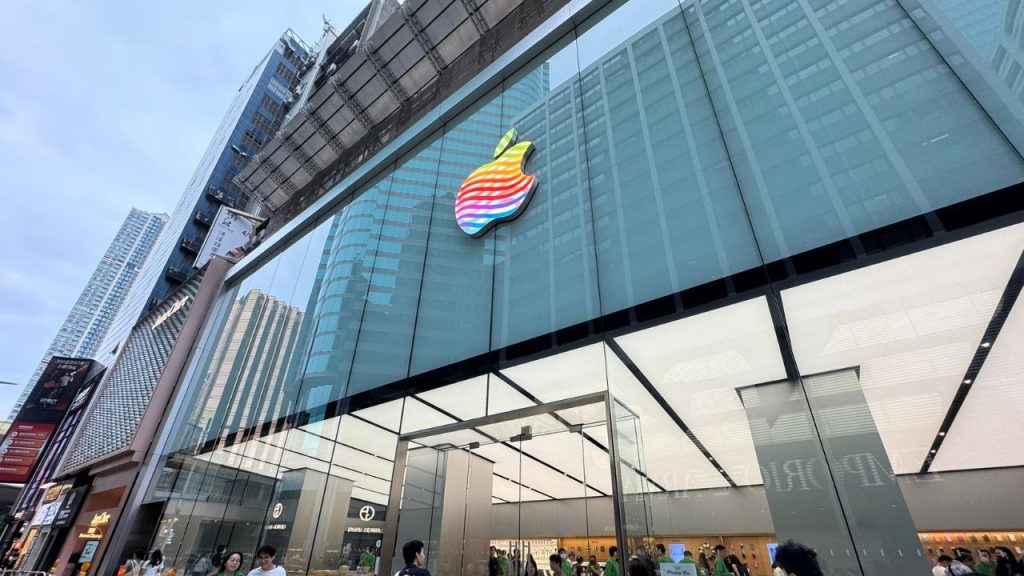 Apple reconfigura corrida da IA: nada de superinteligência foco é no útil e confiável