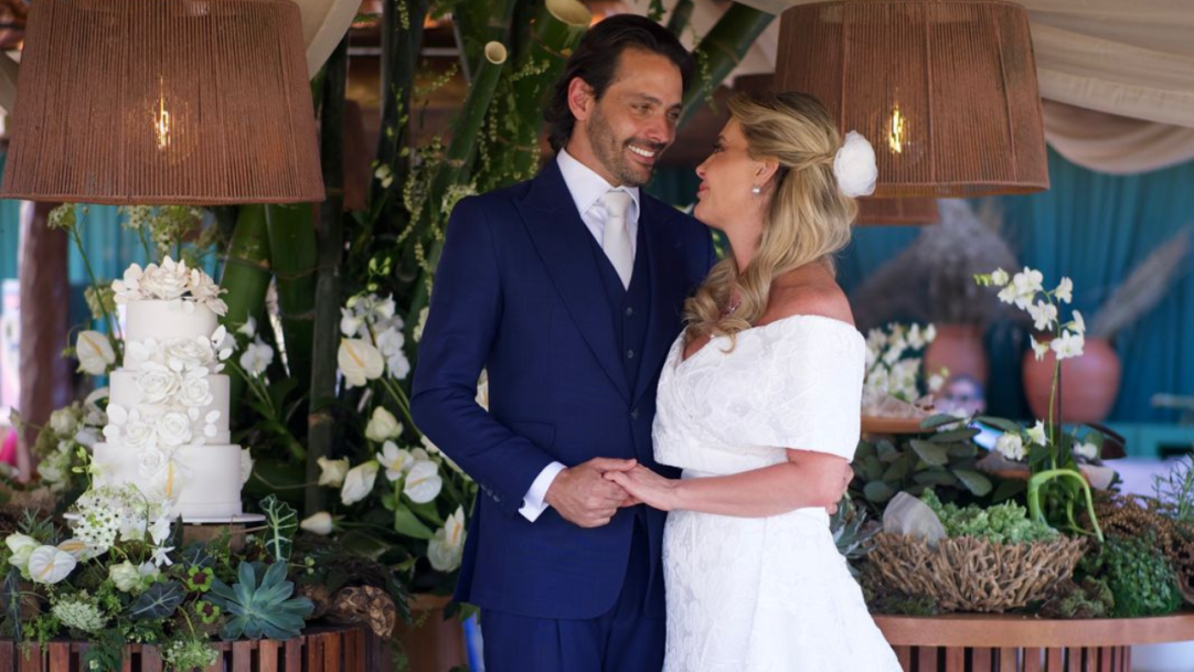 Carla Bolla e Thiago Castilho celebram o amor em cerimônia ao ar livre em Minas Gerais