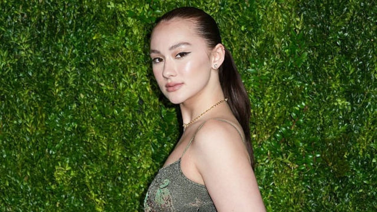 Atriz Lola Tung| Reprodução/Getty Images Embed/John Nacion